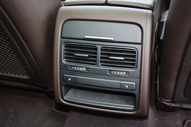 2016款大众途锐3.0TSI高配型