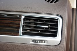 2016款大众途锐3.0TSI高配型