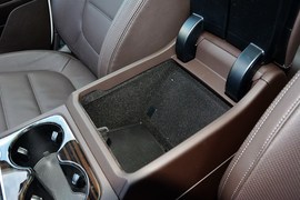 2016款大众途锐3.0TSI高配型