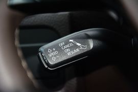 2016款大众途锐3.0TSI高配型