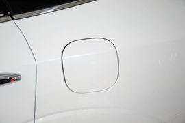 2016款本田歌诗图2.4L豪华版