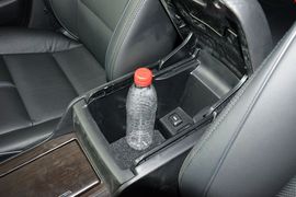 2016款本田歌诗图2.4L豪华版