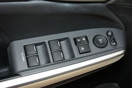 2016款本田歌诗图2.4L豪华版