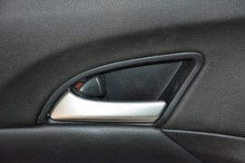 2016款本田歌诗图2.4L豪华版