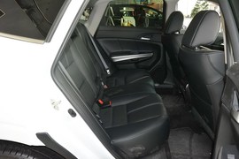 2016款本田歌诗图2.4L豪华版