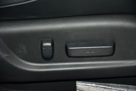 2016款本田歌诗图2.4L豪华版