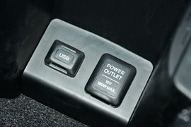 2016款本田歌诗图2.4L豪华版