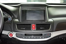 2016款本田歌诗图2.4L豪华版