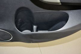 2015款哈弗H6升级版1.5T手动两驱精英型