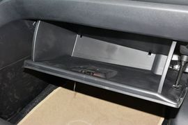 2015款哈弗H6升级版1.5T手动两驱精英型