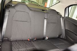 2016款雪铁龙全新爱丽舍1.6L手动时尚型