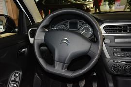 2016款雪铁龙全新爱丽舍1.6L手动时尚型