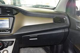 2016款海马M3