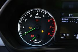 2016款海马M3
