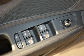 2014款奥迪A8L