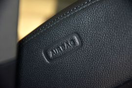 2014款奥迪A8L