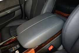 2014款奥迪A8L