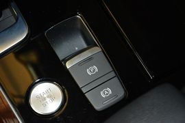 2014款奥迪A8L