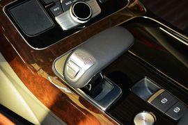 2014款奥迪A8L