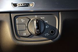 2014款奥迪A8L