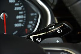 2014款奥迪A8L