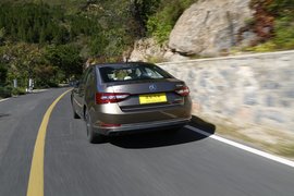 2016款速派1.8TSI评测组图