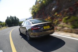 2016款速派1.8TSI评测组图