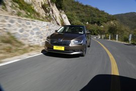 2016款速派1.8TSI评测组图