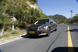 2016款速派1.8TSI评测组图