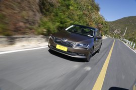 2016款速派1.8TSI评测组图