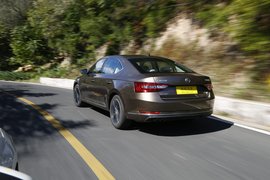 2016款速派1.8TSI评测组图