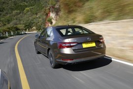 2016款速派1.8TSI评测组图