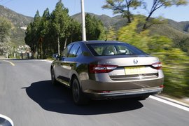 2016款速派1.8TSI评测组图