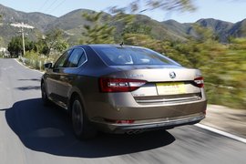 2016款速派1.8TSI评测组图