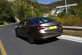 2016款速派1.8TSI评测组图