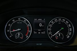 2016款速派1.8TSI评测组图