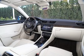 2016款速派1.8TSI评测组图