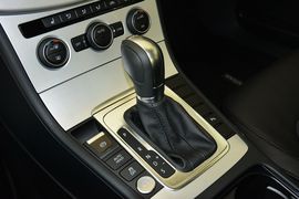 2016款大众迈腾1.8TSI智享豪华型