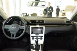 2016款大众迈腾1.8TSI智享豪华型