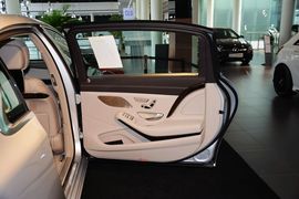 2015款梅赛德斯迈巴赫S400