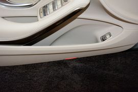 2015款梅赛德斯迈巴赫S400