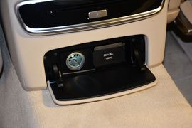 2015款梅赛德斯迈巴赫S400