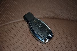 2015款梅赛德斯迈巴赫S400