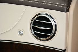 2015款梅赛德斯迈巴赫S400