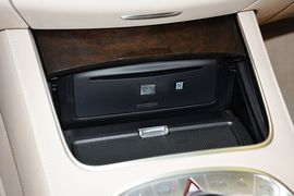 2015款梅赛德斯迈巴赫S400