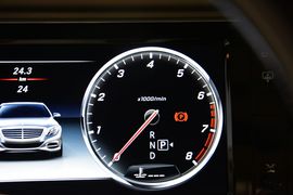 2015款梅赛德斯迈巴赫S400