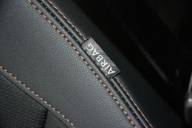 2015款大众速腾230TSI手动豪华型