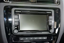 2015款大众速腾230TSI手动豪华型