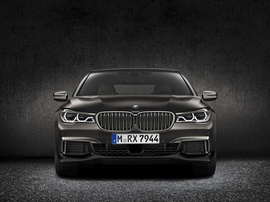M760Li