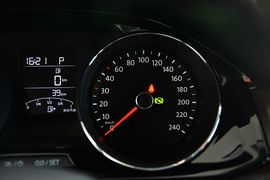 2016款大众宝来230TSI豪华型